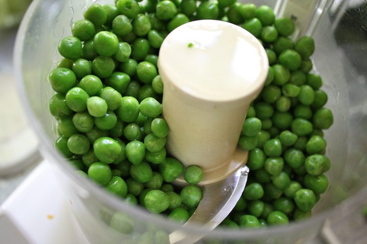 मटर की puree (Pea Puree) बनाने की विधि baby food in hindi